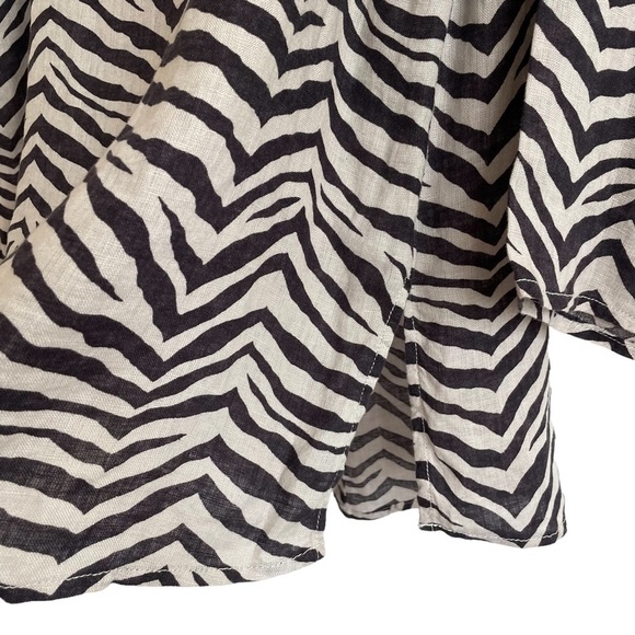 Tahari 100% Linen Animal Pattern Button Down Tunic Top, Size 1X - Picture 6 of 7